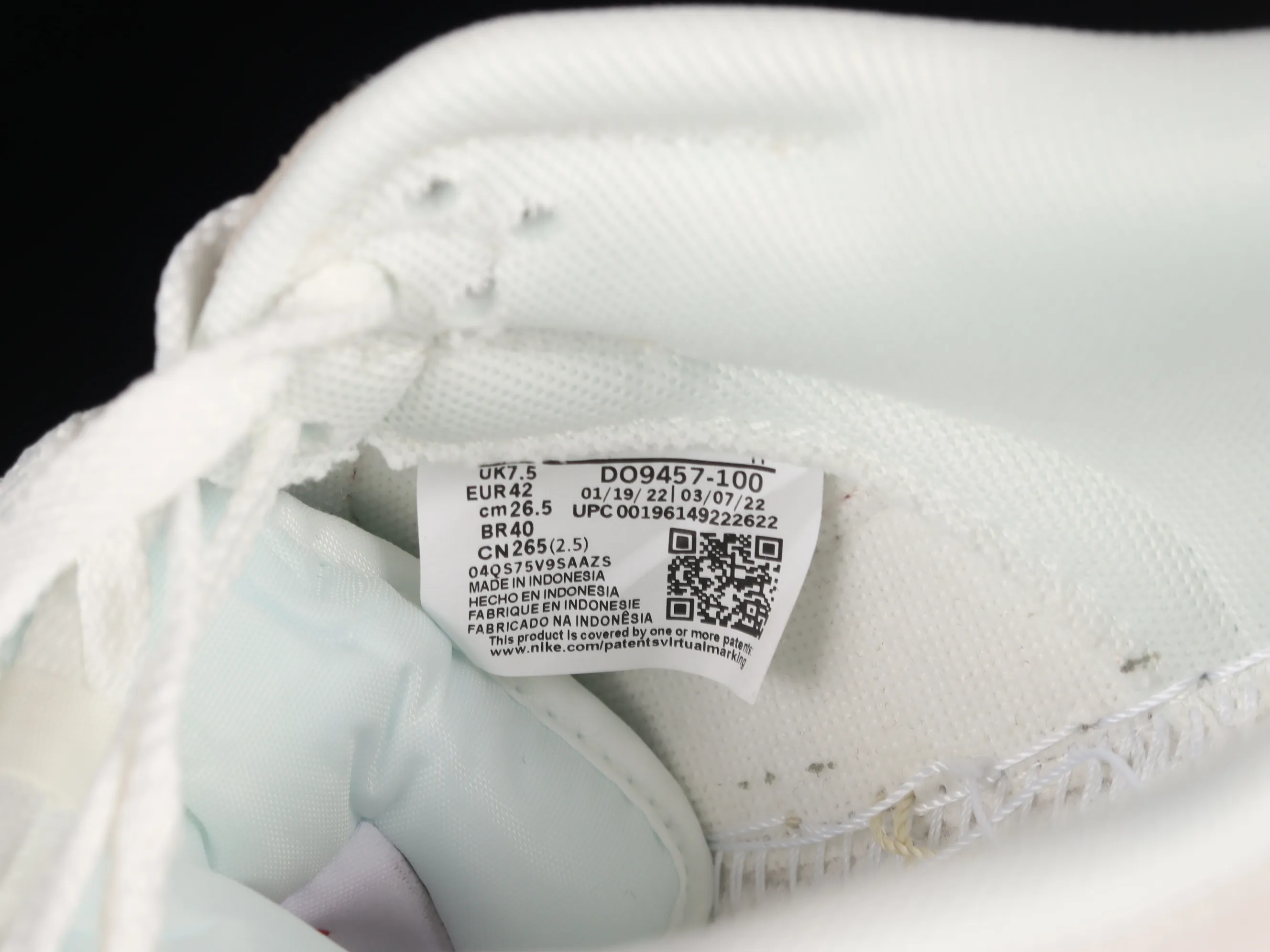All categories Nk SB Dunk series Nk SB Dunk Low low-top sneakers F version Nk SB Dunk Low "85" gray and red double hook SB low-top sports and leisure sneakers DO9457-100